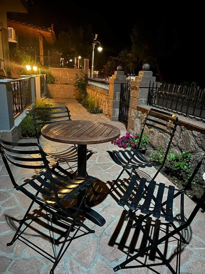 Coastline Villa Petra  Bagian luar foto