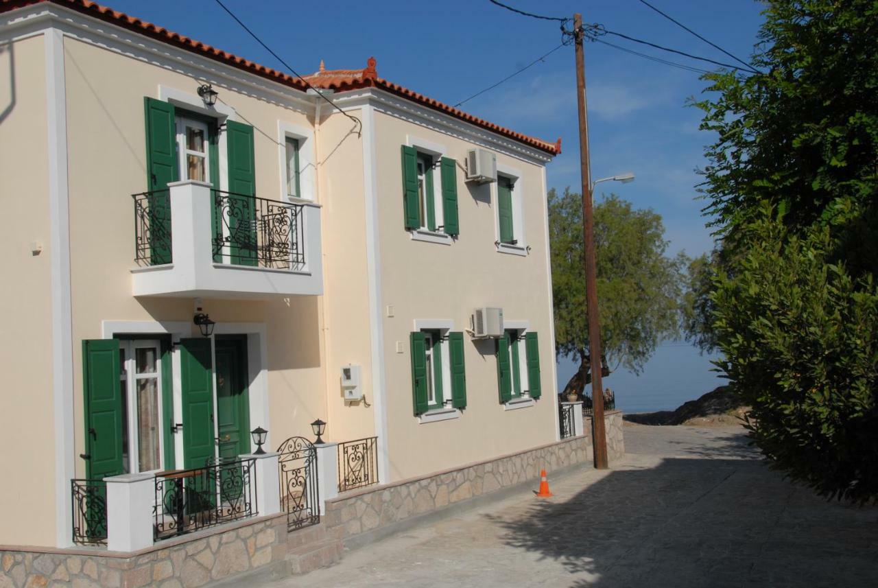 Coastline Villa Petra  Bagian luar foto